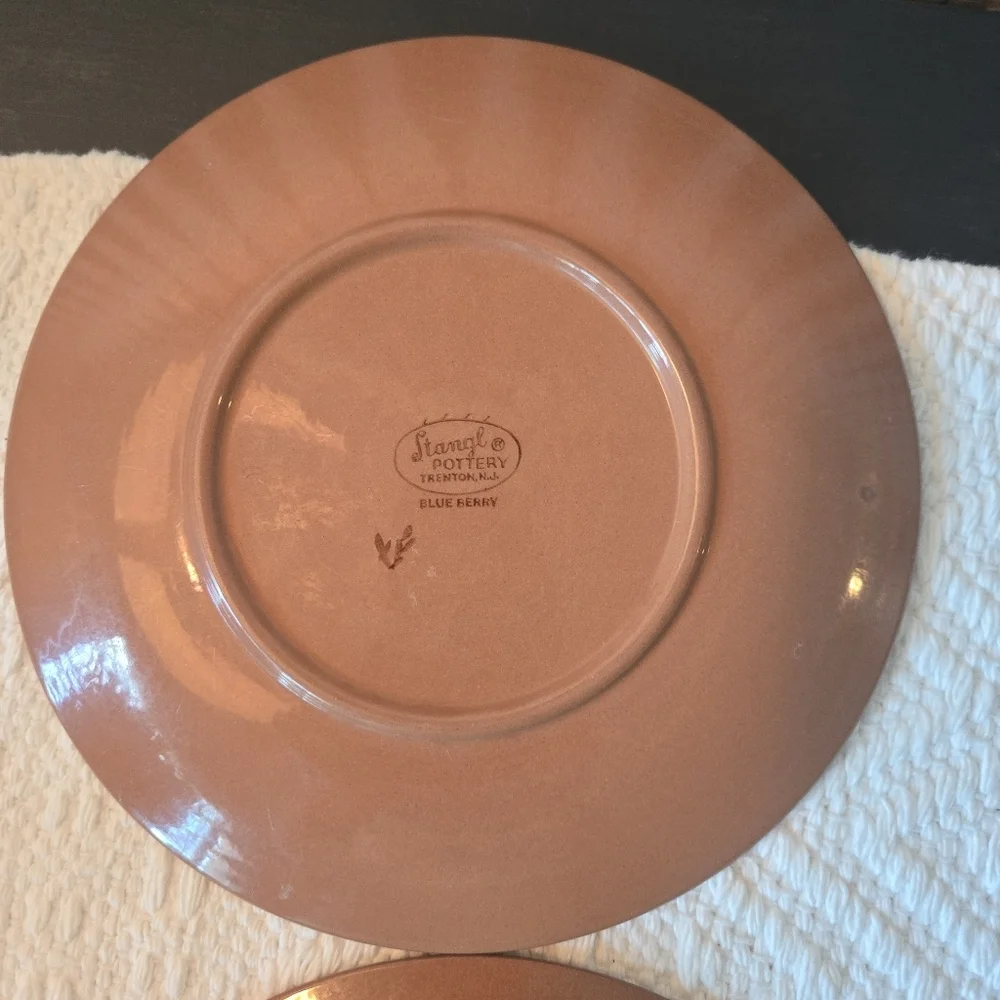 STANGL Vintage 5 Pottery Blueberry Yellow Glazed 6